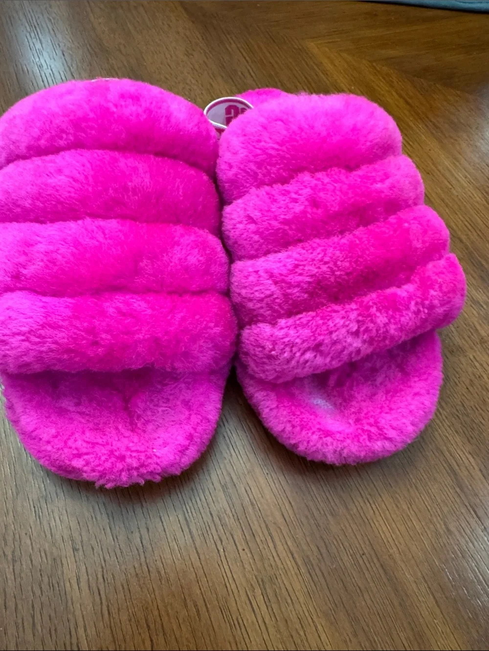 UGG Fluff Slide Slippers Shoes Slingbacks in Bright Pink Kids Size 3 Faux Fur